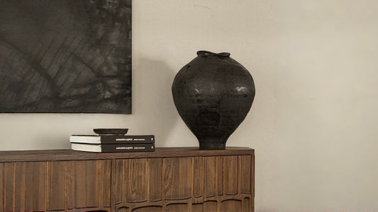 The Quiet Luxury of Handmade Ceramics in Modern Homes