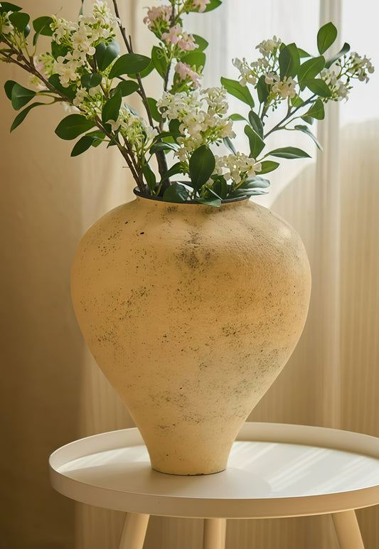 Tao Maison Vintage Clay Vase